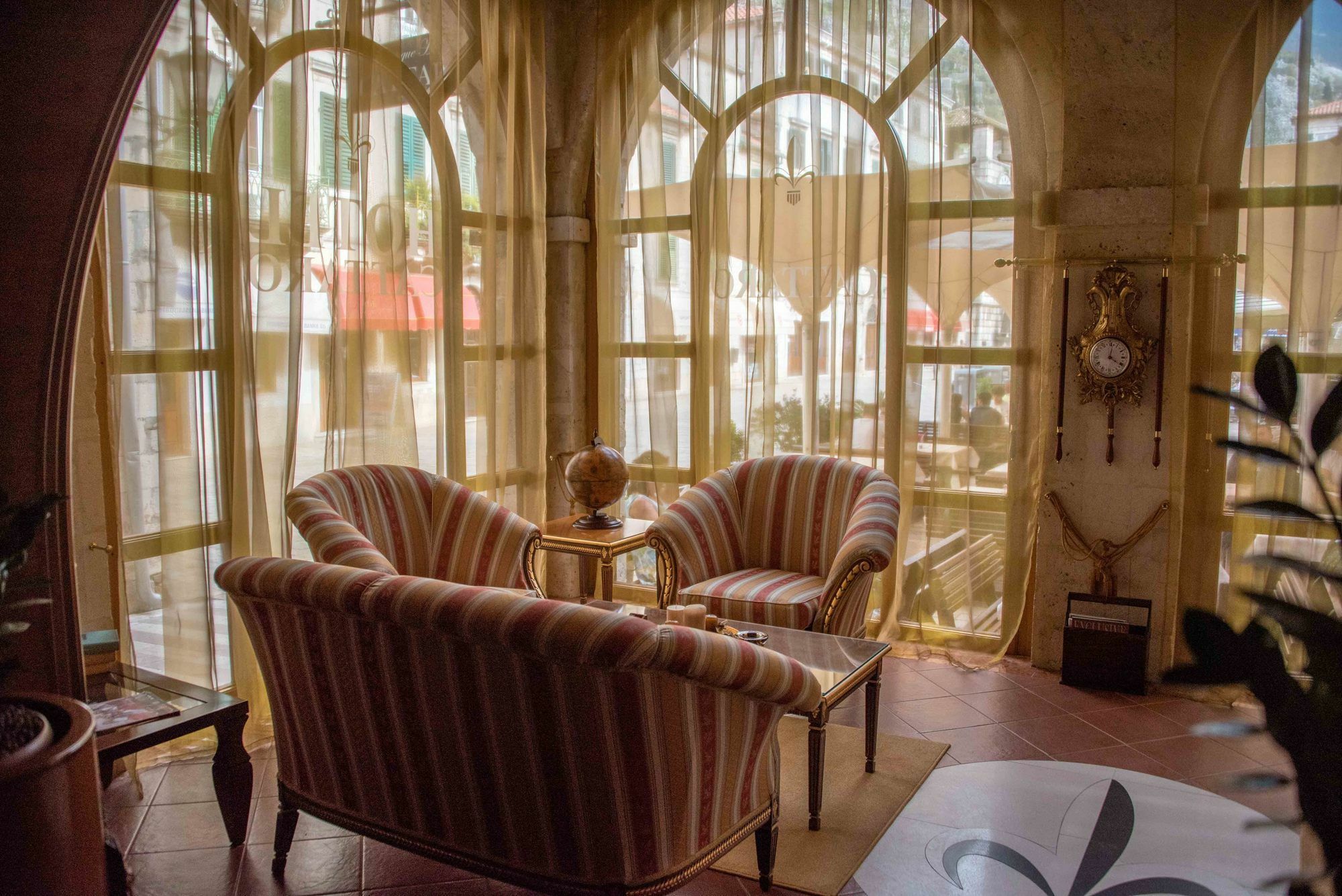 Historic Boutique Hotel Cattaro Luaran gambar